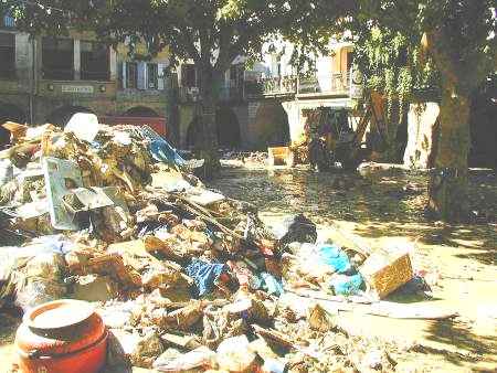Languedoc photo - After the floods, Sommieres