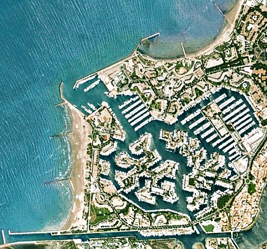 Languedoc photo - Port Camargue